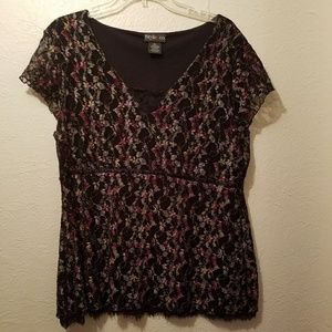 Short sleeve lace shirt